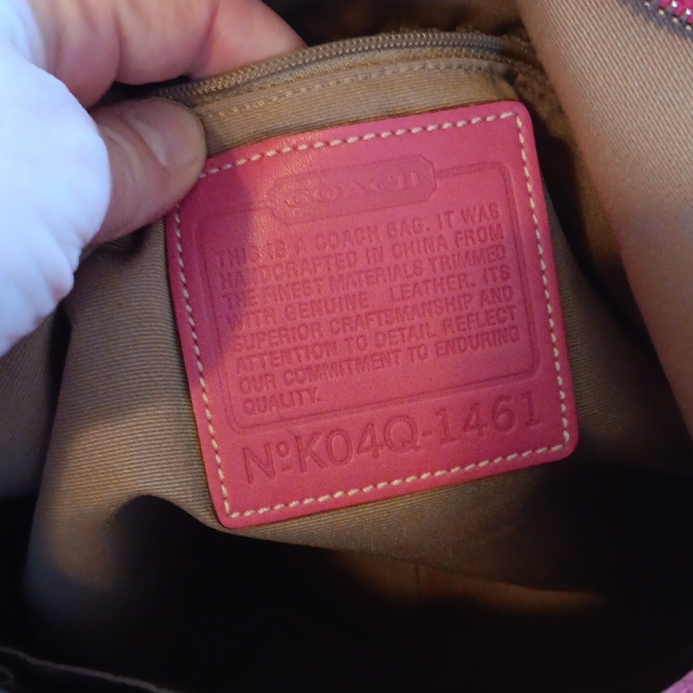 Coach Pink Y2k Hobo Bag - Picture 10 of 15